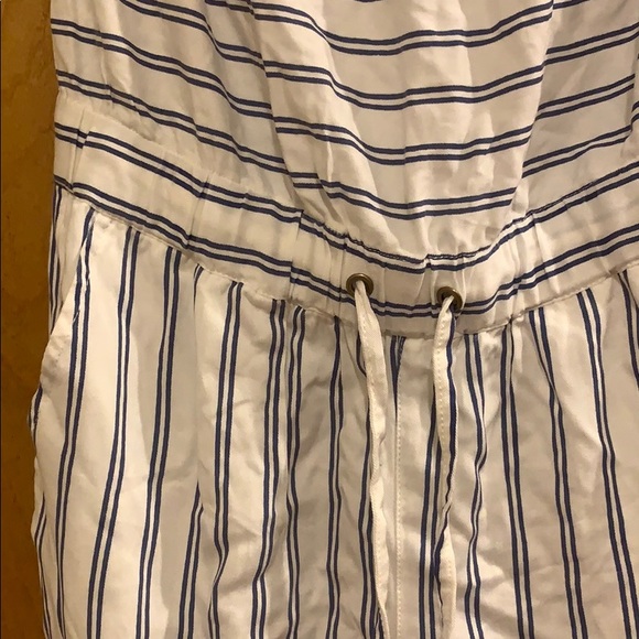 NWT Forever 21 Blue/White Stripped Romper - Picture 4 of 4
